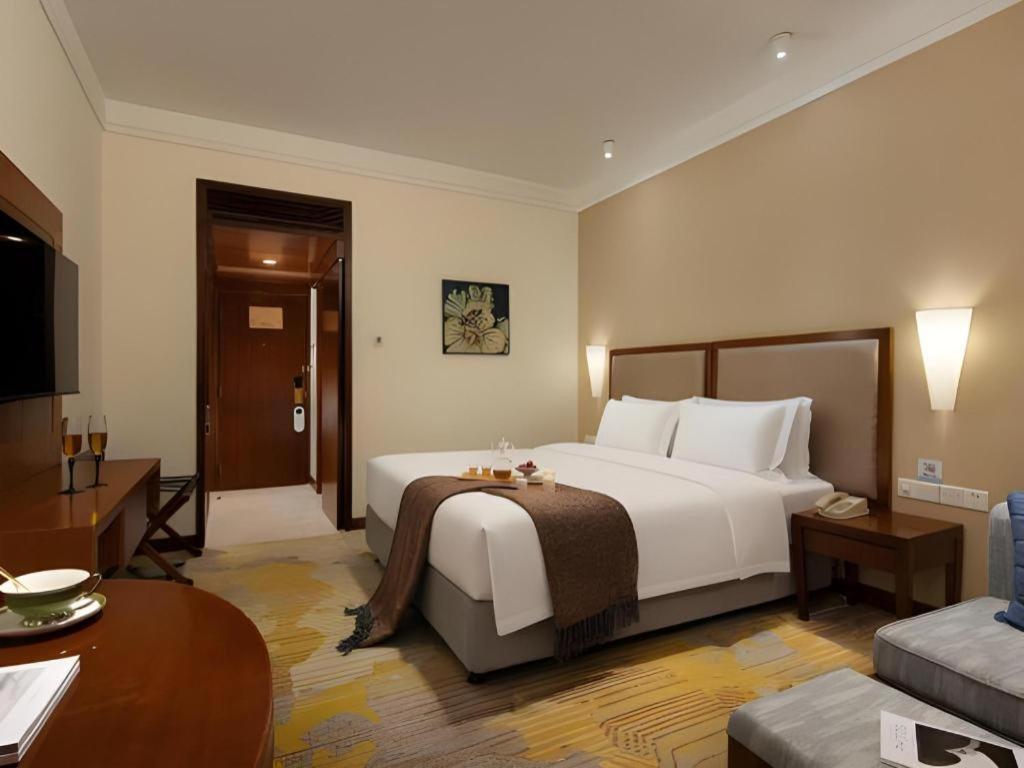 Baohua Harbour View Hotel Haikou  Εξωτερικό φωτογραφία
